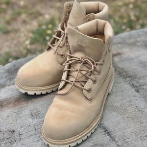 Tan Timberland Boots